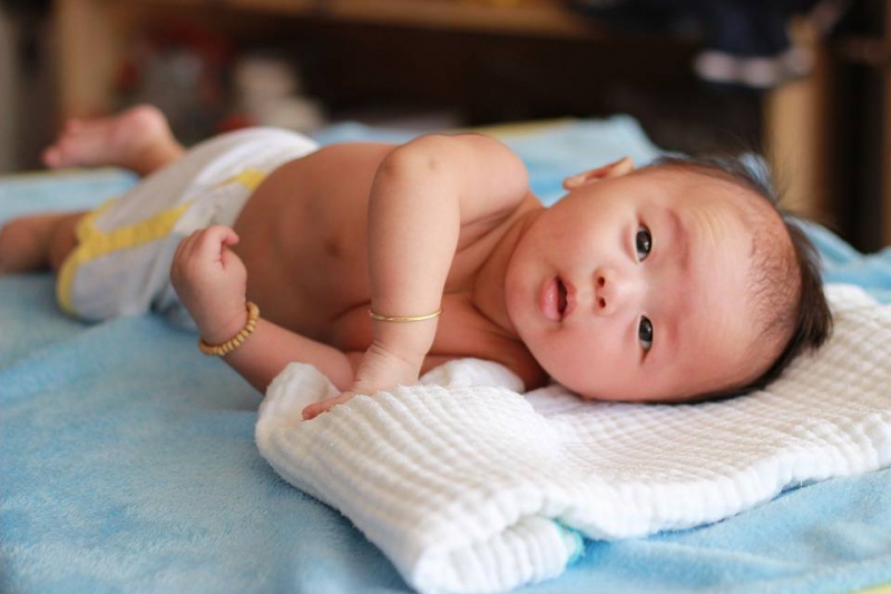 新生婴儿要用什么枕头如何为新生婴儿选择合适的枕头